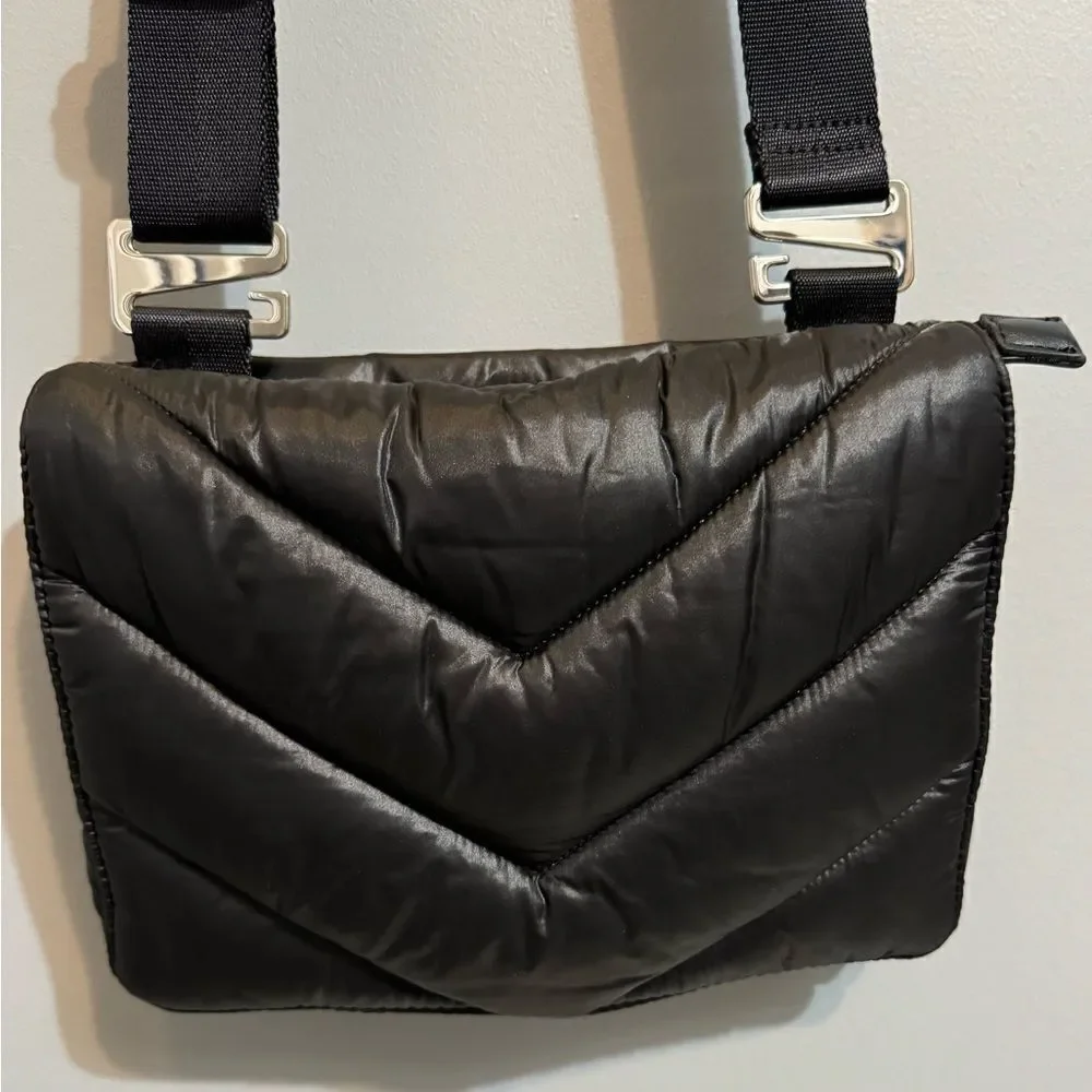 Athleta Caraa X Purse
